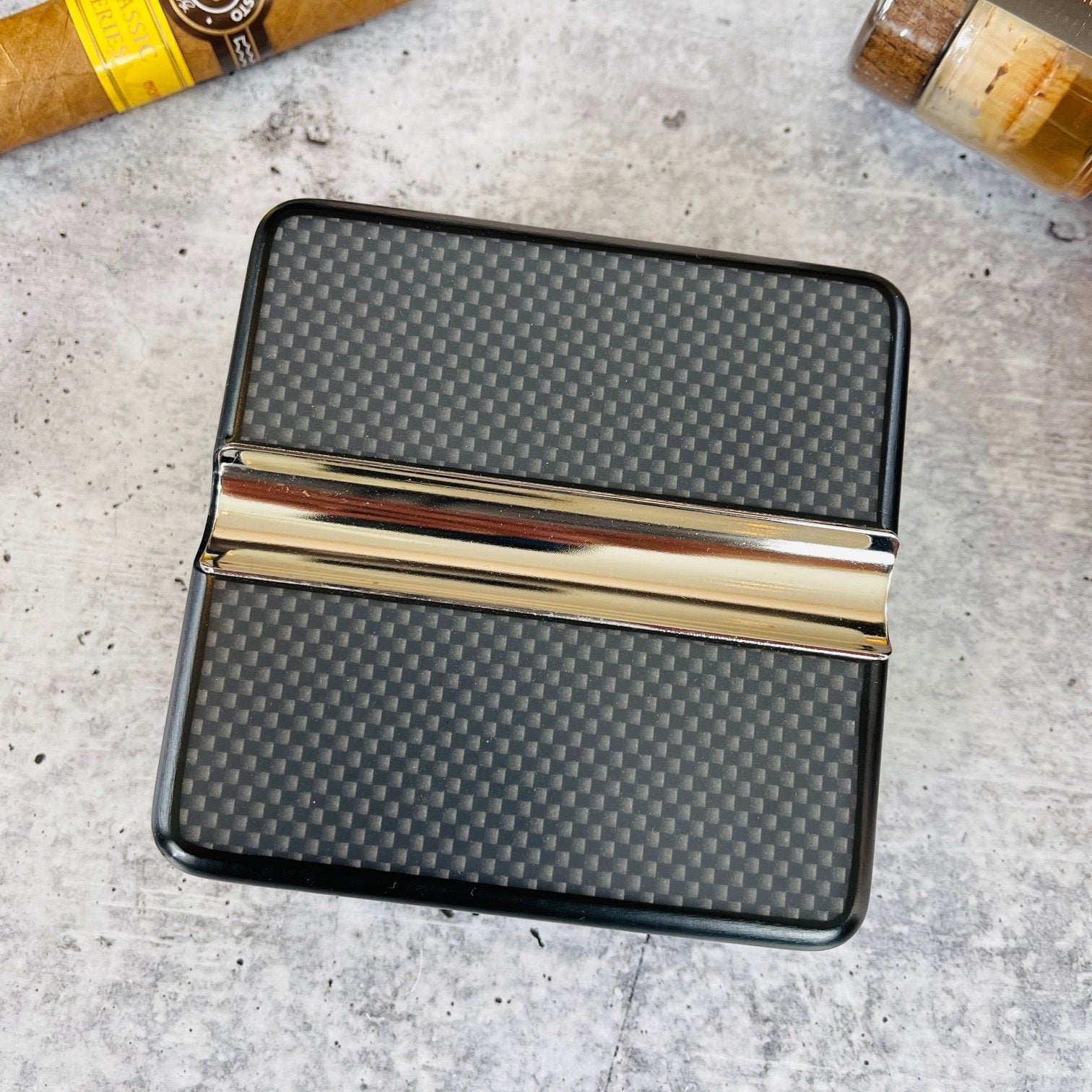 Ace-Tray