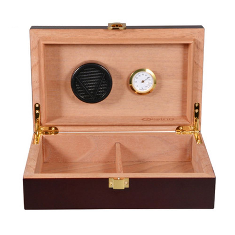 Stunning Cigar Box Set 